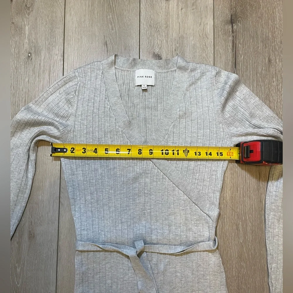 Pink Rose Light Gray Ribbed Knit Wrap Midi Sweater Dress‎ Tie Waist Large